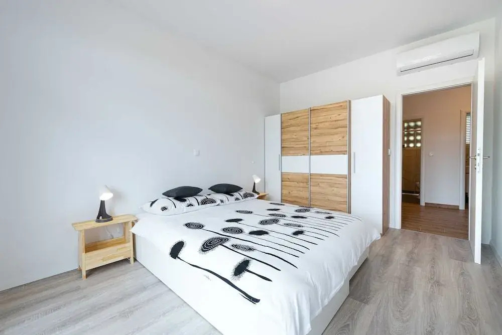 Apartment Pinegrove