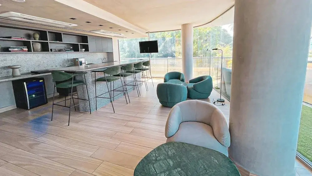 Setai Yacht S3 - By Almare Flats