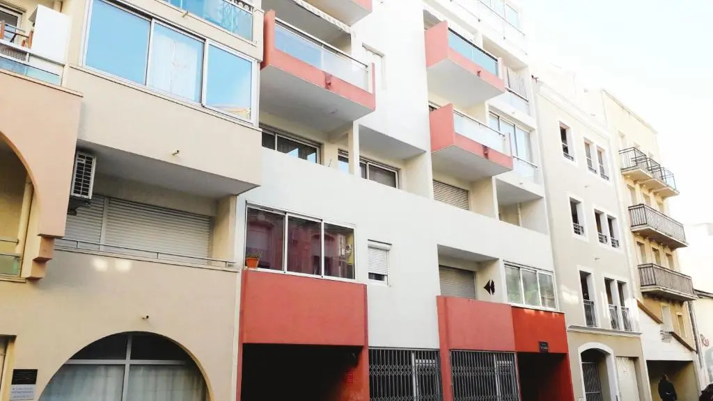 BoHémian Studio in Sète Center