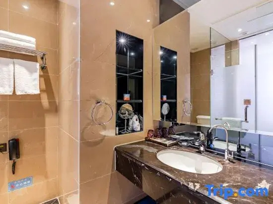 Changzhou Kaihong Four Seasons Hotel Co