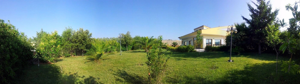 Villaristories