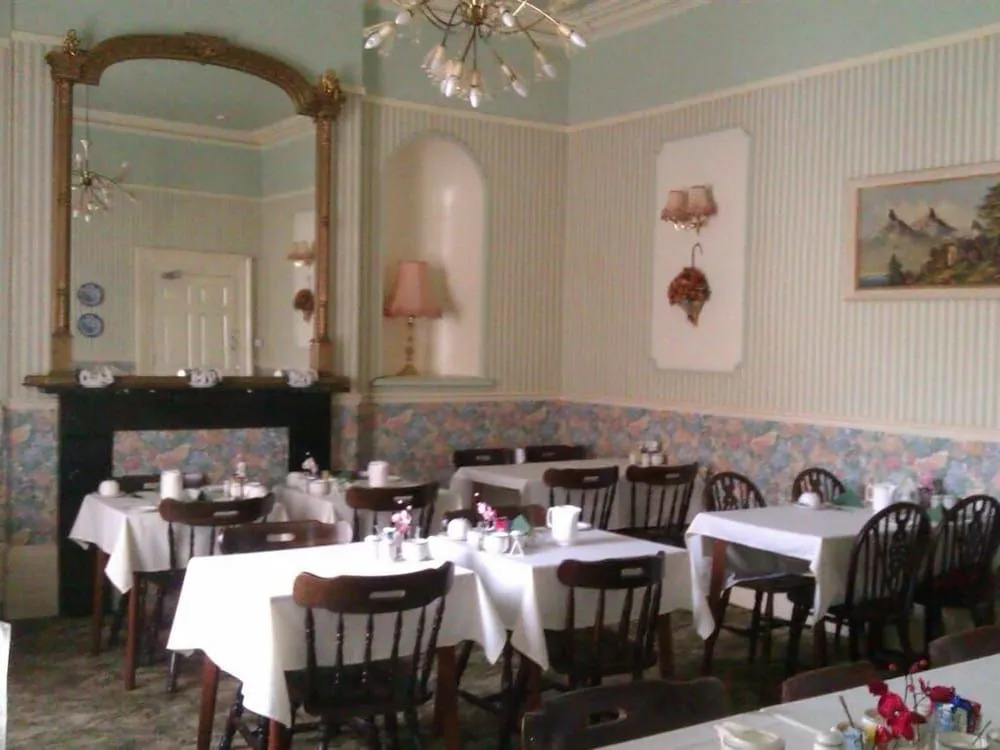Lynton House Hotel