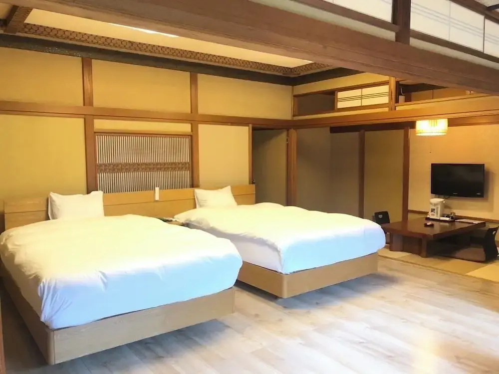 KOUBOUNOYU IKONASOU