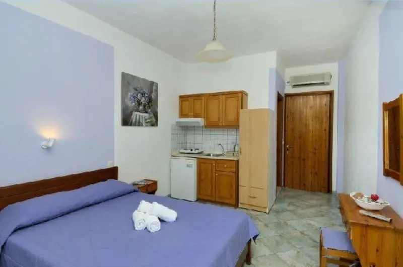 Ilias Studios - Rooms
