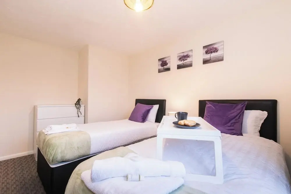 3-Bed House in Coventry with Free Parking & Private Garden By Sublime Stays
