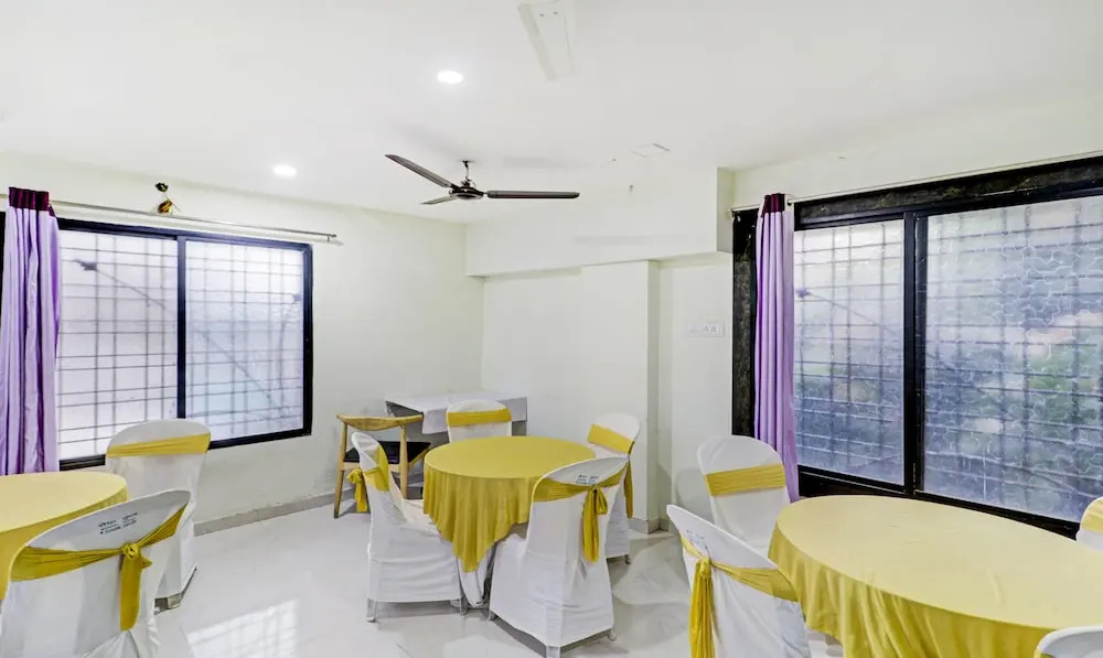 Treebo Trend Hotel Krishna