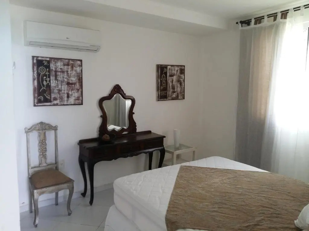 Habana Beach Flat