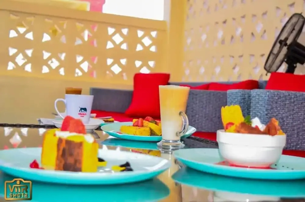 Ateker Hotel