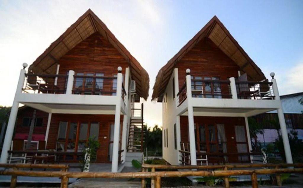 Phu Fha Maehongson Resort