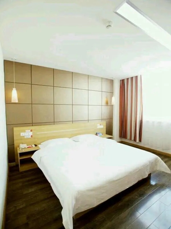 Thank Inn Plus Hotel Henan Luoyang Longmen High-speed Railway Station Longmen Grottoes