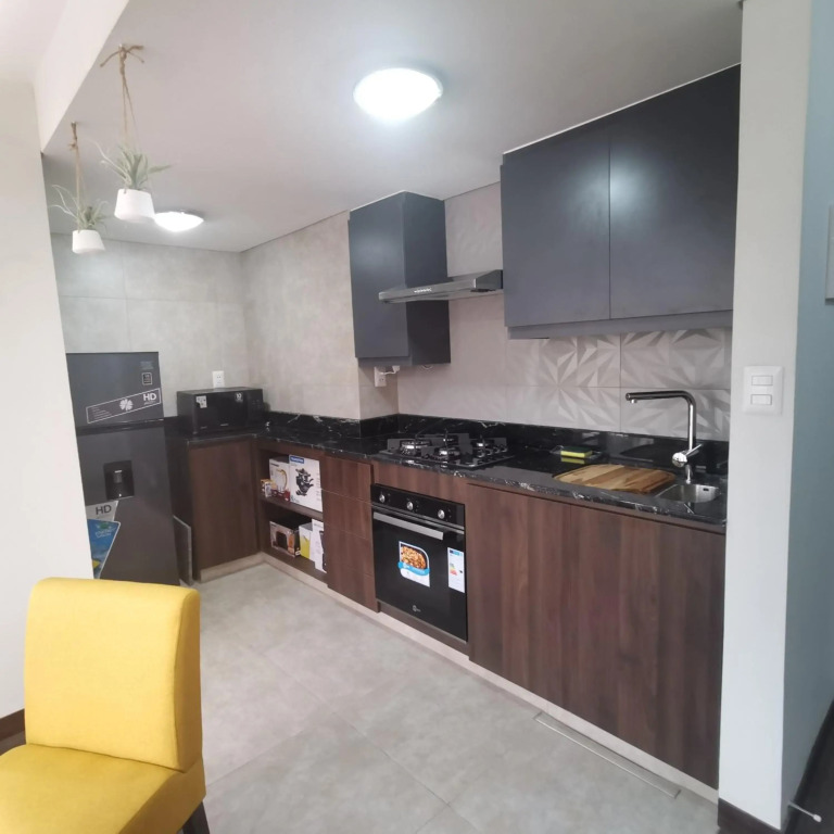 Cosmopolitan 502