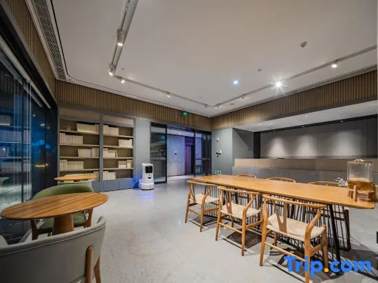Ji Hotel (Chengdu Tianfu Square Daye Road Store)