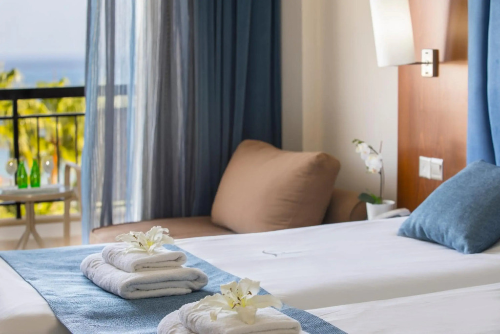 Tsokkos Anastasia Beach Hotel