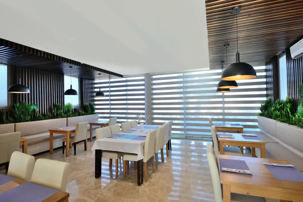 Lugga Boutique Hotel & Beach