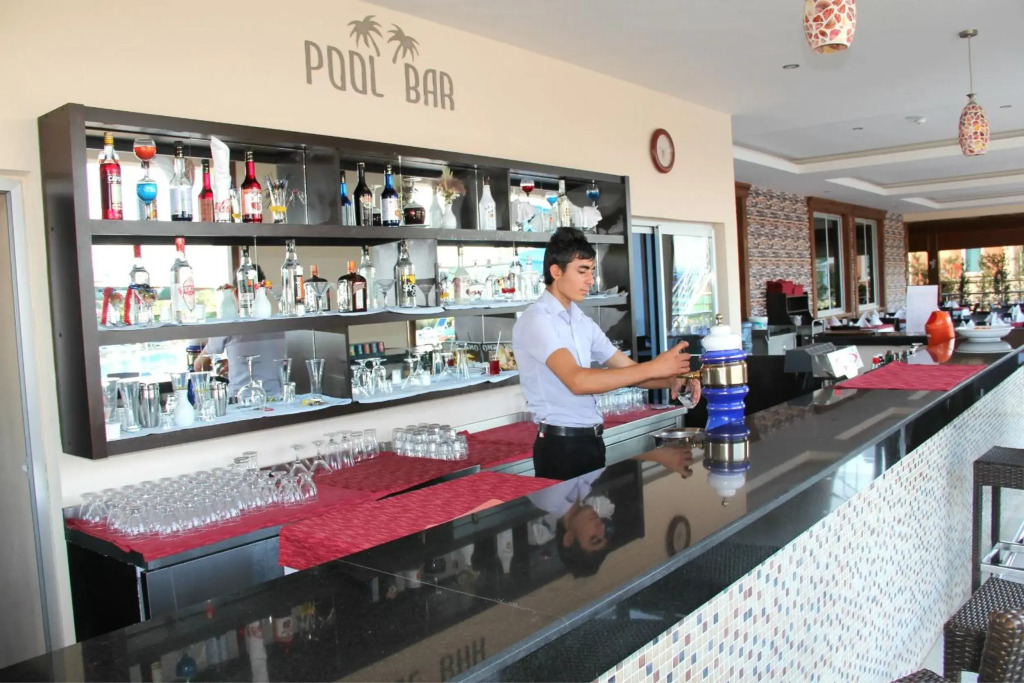 Side West Park Hotel