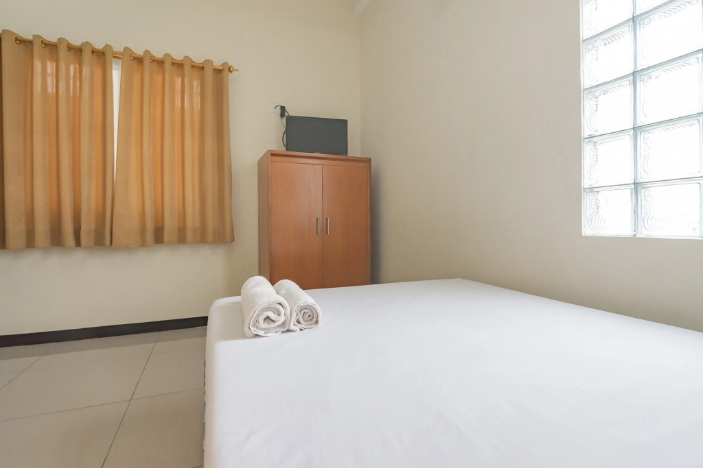 Grand Kembar Hotel Mitra RedDoorz