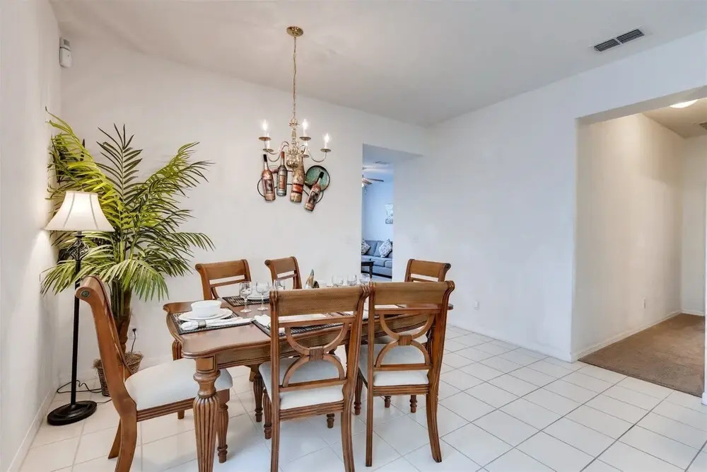 Beautiful 4 Bedroom 3 Bath Home With Private Pool Backing up to Nature Preserve - 504