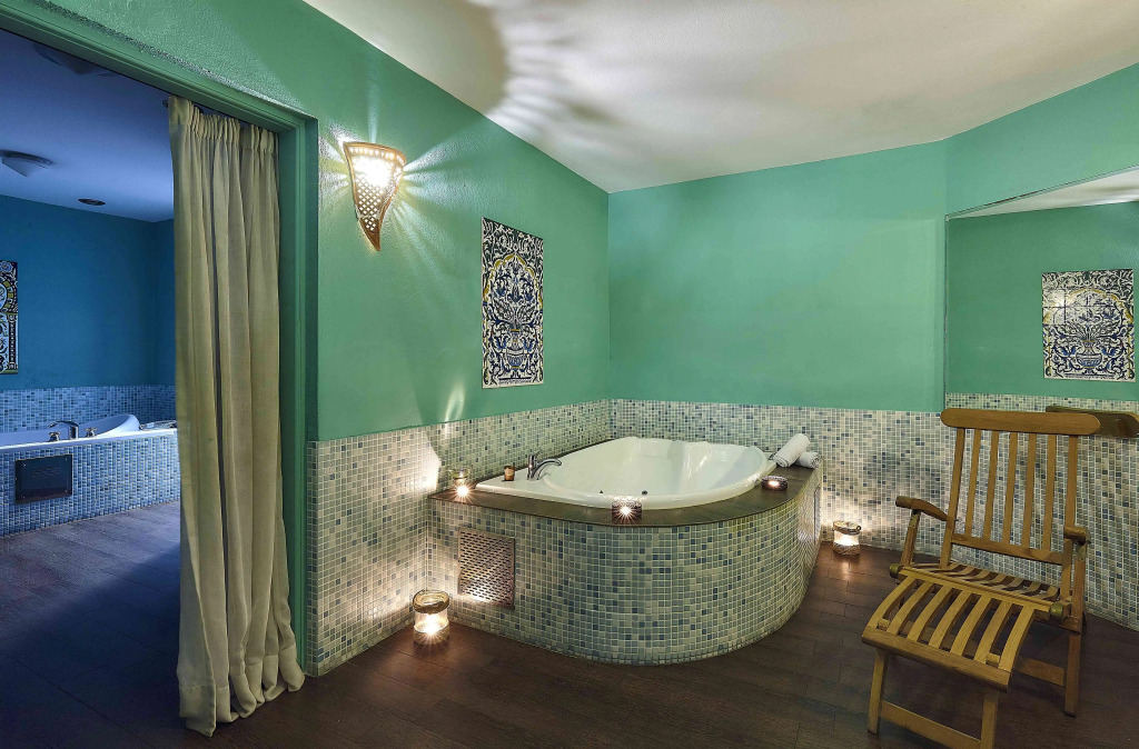 Отель Alexander Beach Hotel & Village Resort