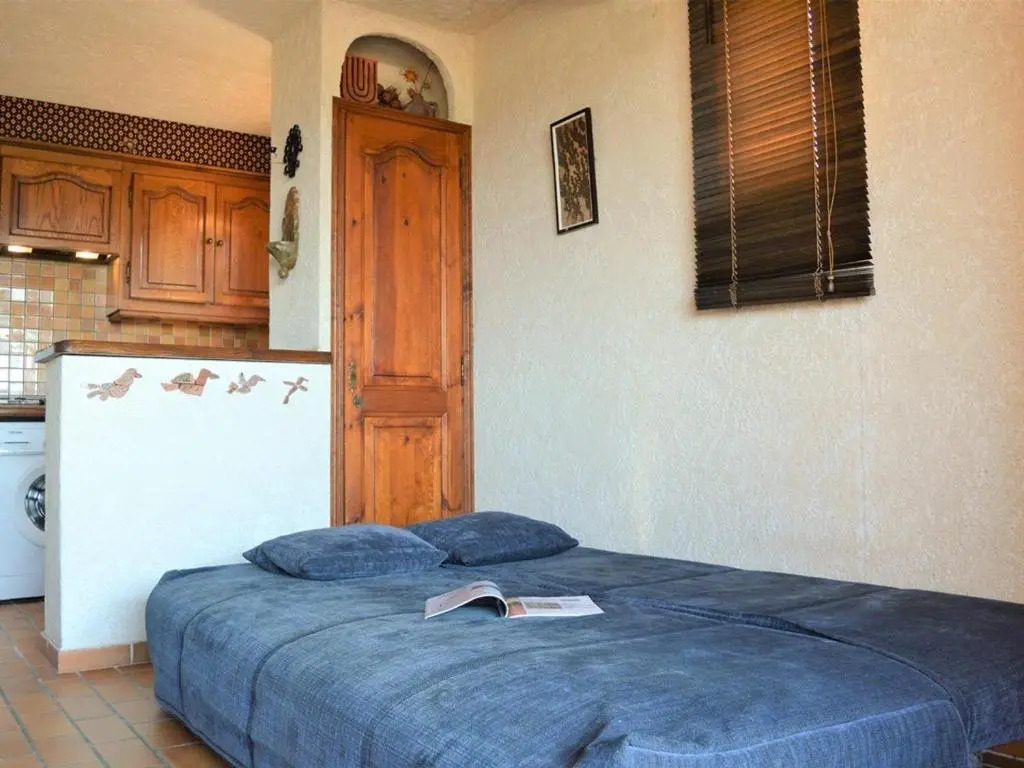 Appartement Le Lavandou, 2 pièces, 4 personnes - FR-1-251-348