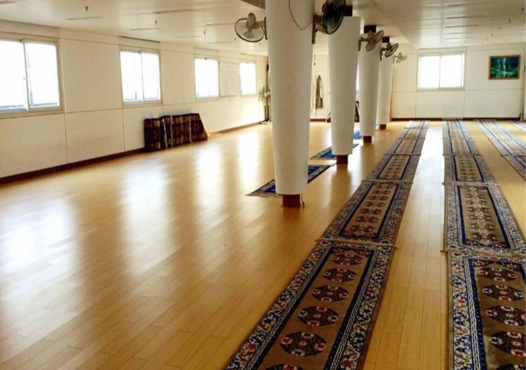 Muslim Hotel