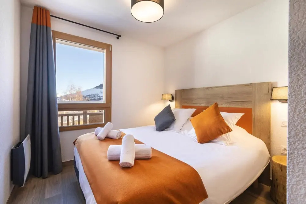 Apartment in Les Deux Alpes Near Ski Area