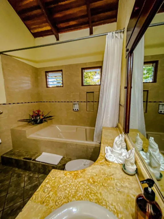 Jaco Hotel Docelunas