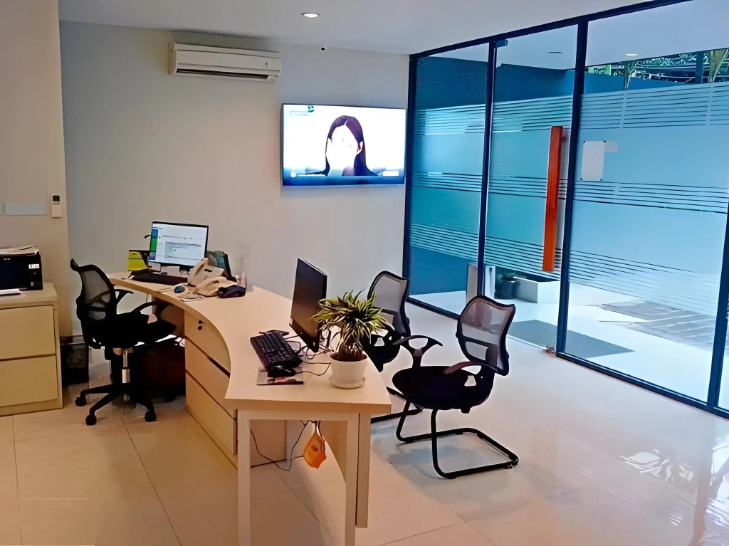 LeGreen Suite Sudirman