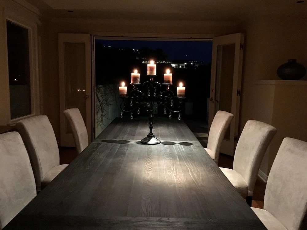 Villa by the Ocean in Venice Beach