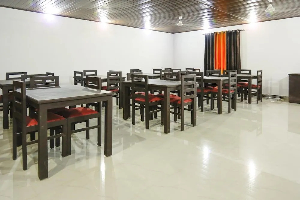 OYO 7966 Laacienekkas Valley Resort