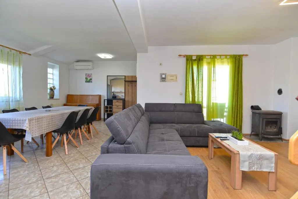 Apartments Olea Phasiana