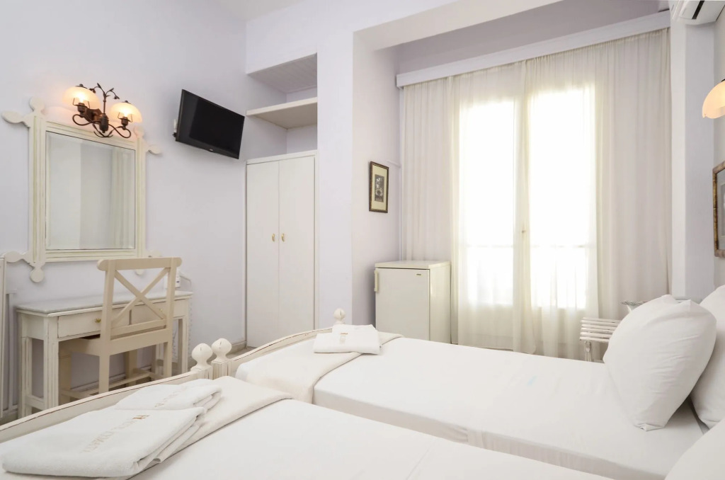Kymata Hotel