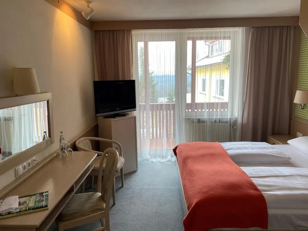WAGNERS Hotel Schönblick, C&C Hotels und Vertrieb GmbH