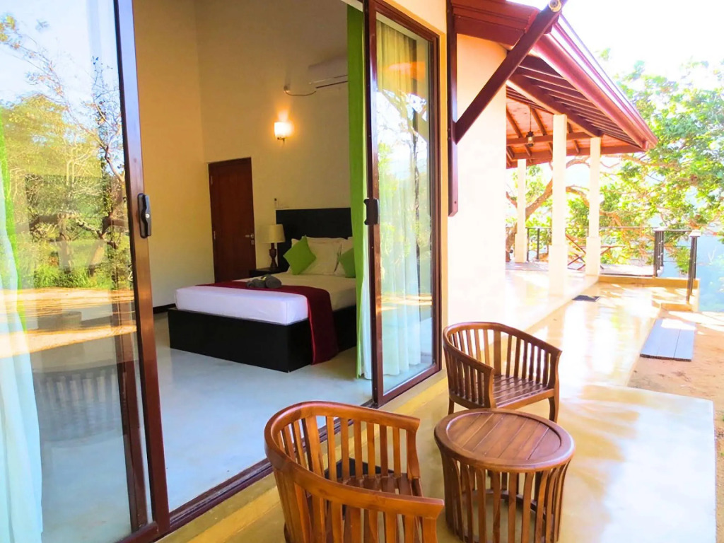 Aqua Dunhinda Villa