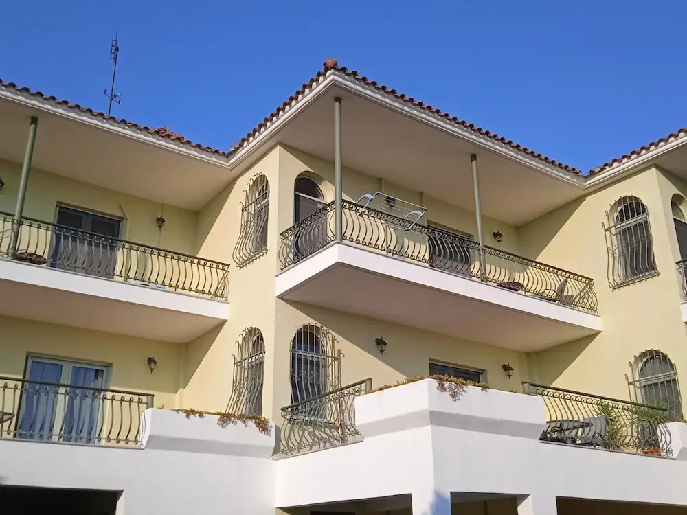Duplex Gerakini Apartment With Pool