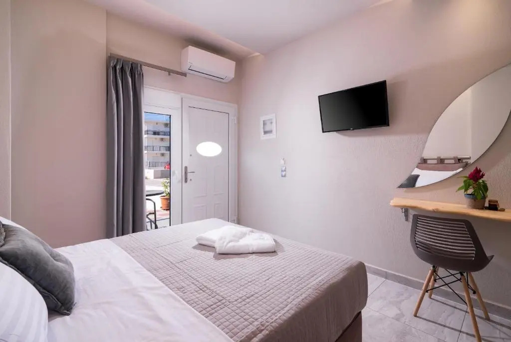 Xenia Suites