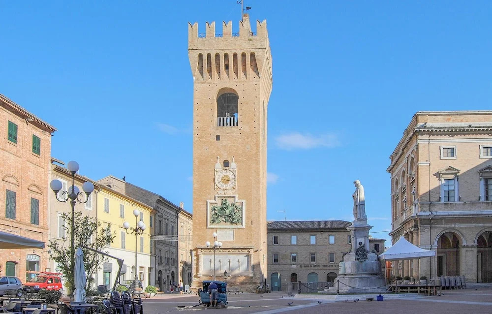 Lovely Home In Porto Recanati With Wifi