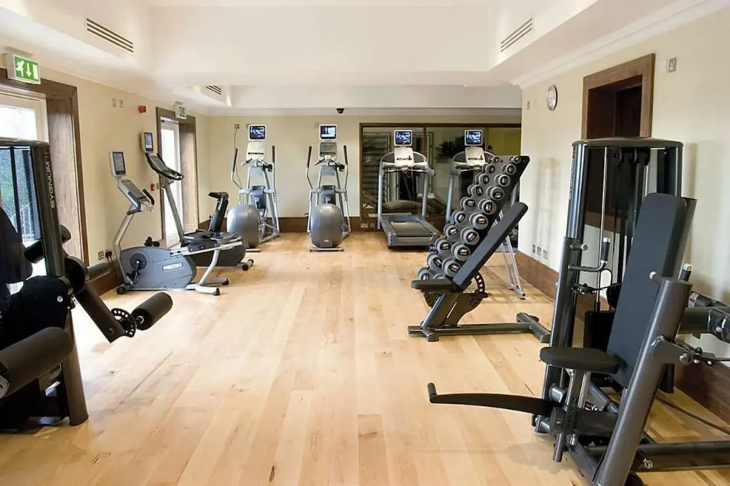 Bunratty Castle Hotel & Leisure Club, BW Premier Collection