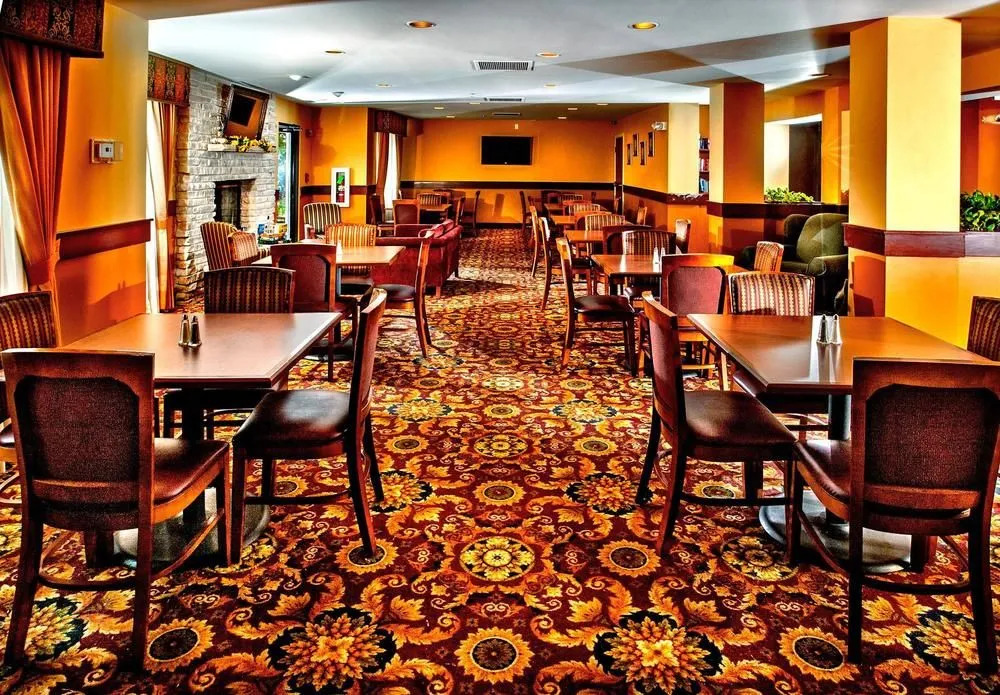 The Lotus Suites at Midlane-Gurnee/Waukegan