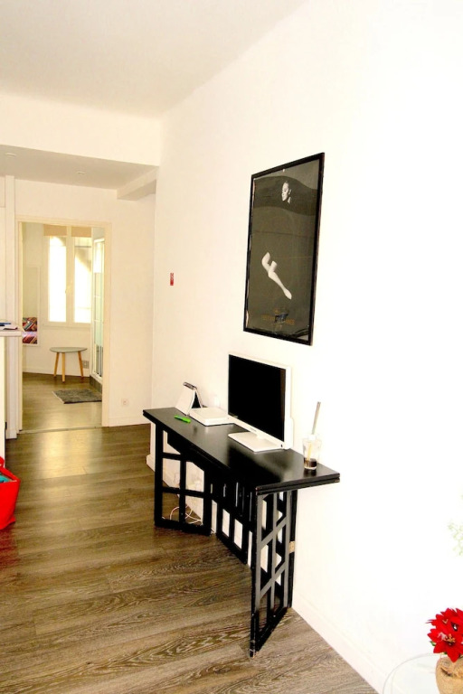 1 Chambre Latour Maubourg