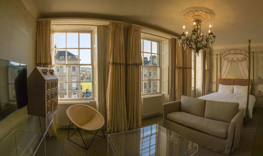 No 15 by GuestHouse, Bath