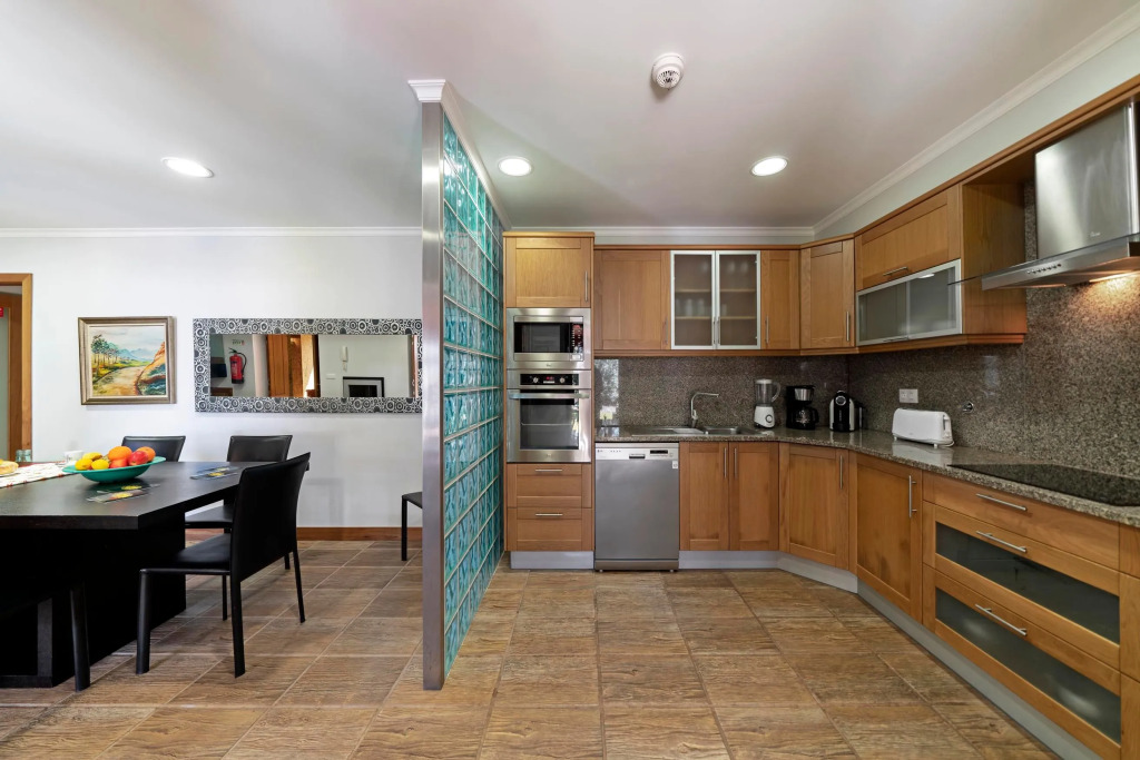 Fabulous holiday villa in Prazeres, Calheta, AC, pool, garden | Cris’s Home