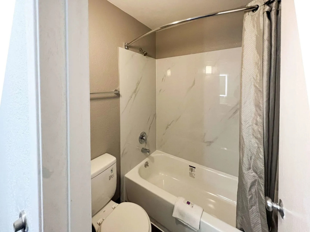 Motel 6-Altoona, IA - Des Moines East