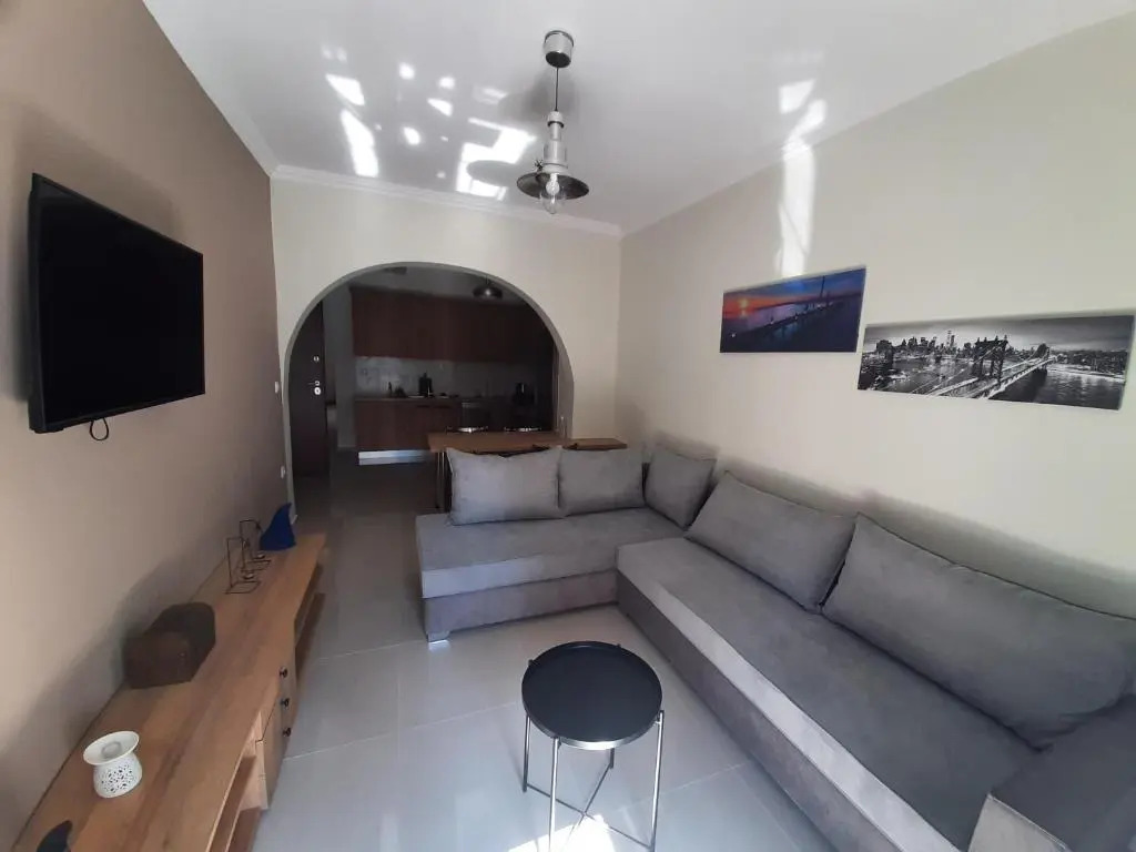 Bill Apartment 3