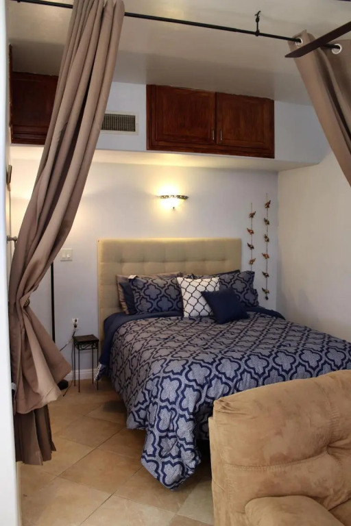 Sweet Dreams B&B LA