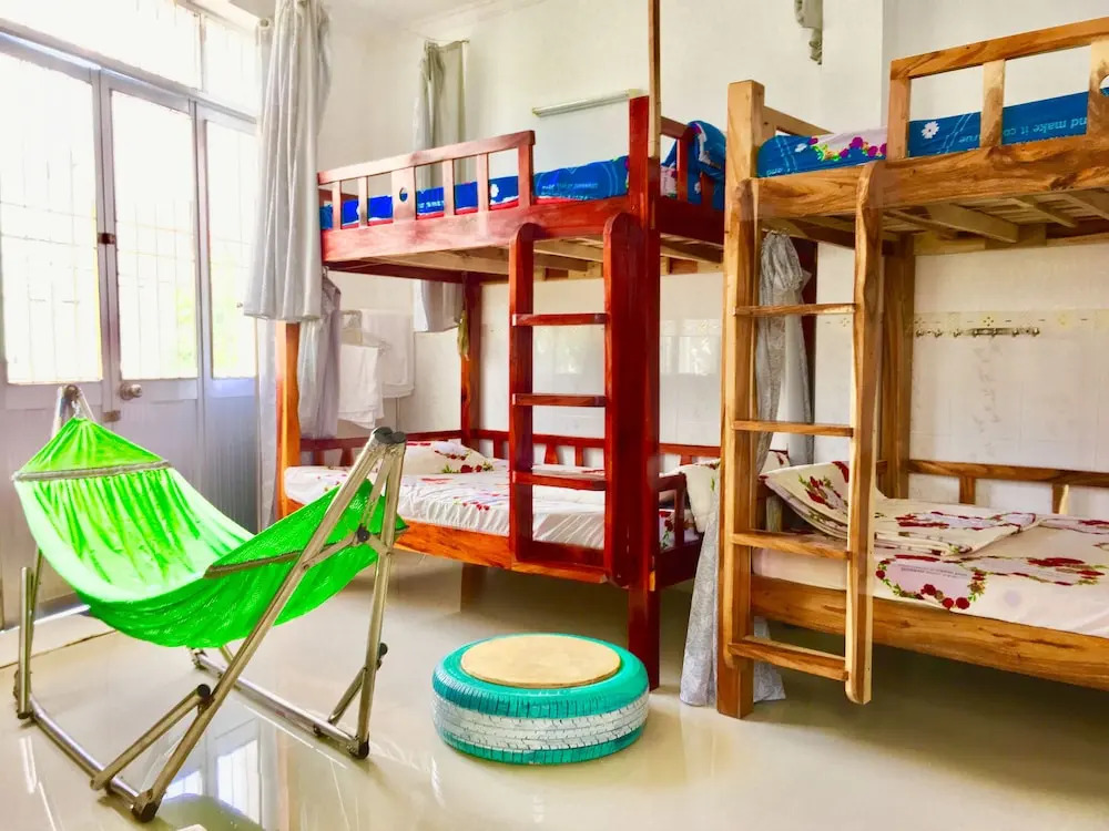 D Homestay