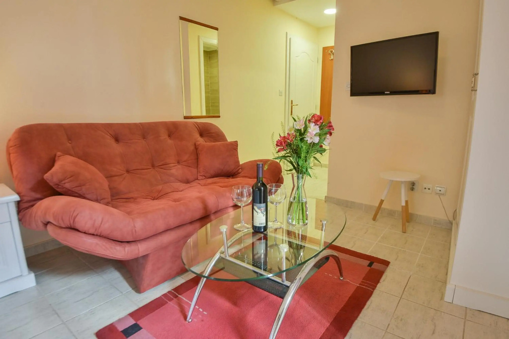 Hotel Podostrog