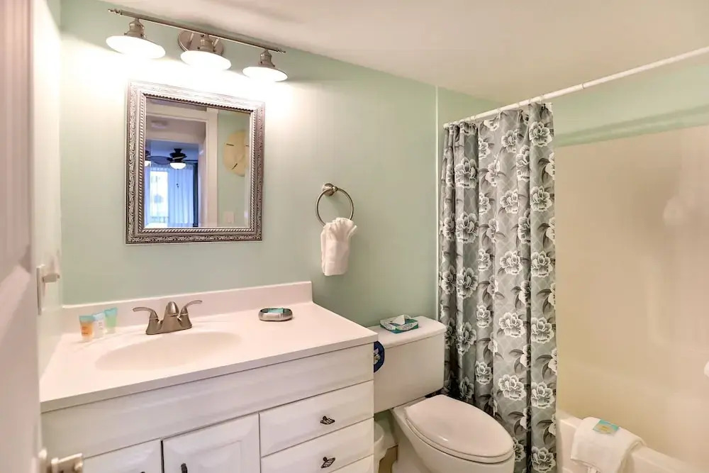Sundial I201 - Enjoy A Gulf View From This On Sanibel! 1 Bedroom Condo