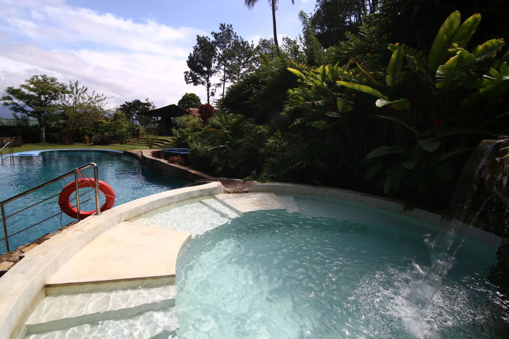 Yasmin Hill Longevity Oasis
