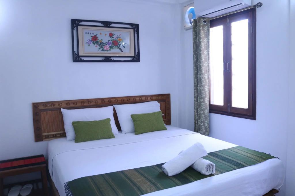 DownTown Hotel