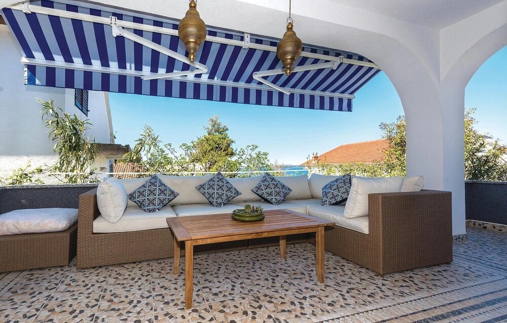 Three-Bedroom Holiday Home In Zaboric